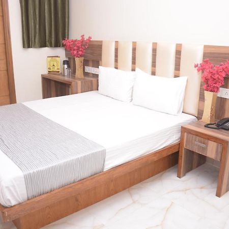 Hotel Golden Oasis - A Well Hygiene Property Paharganj Extérieur photo