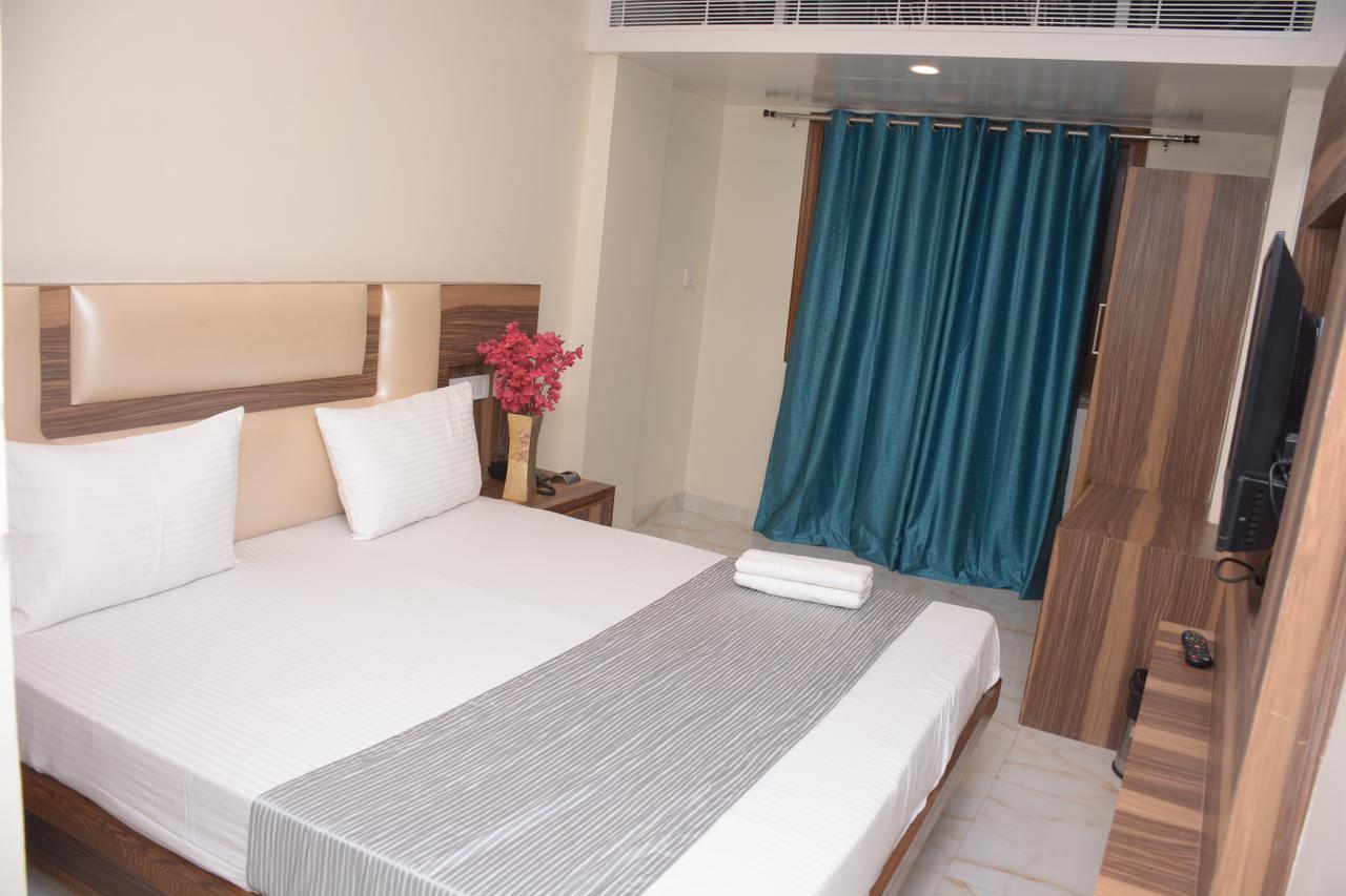 Hotel Golden Oasis - A Well Hygiene Property Paharganj Extérieur photo