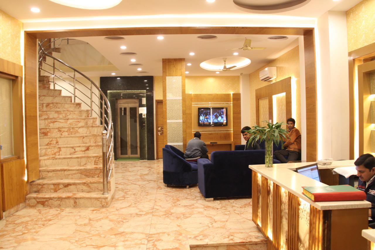 Hotel Golden Oasis - A Well Hygiene Property Paharganj Extérieur photo