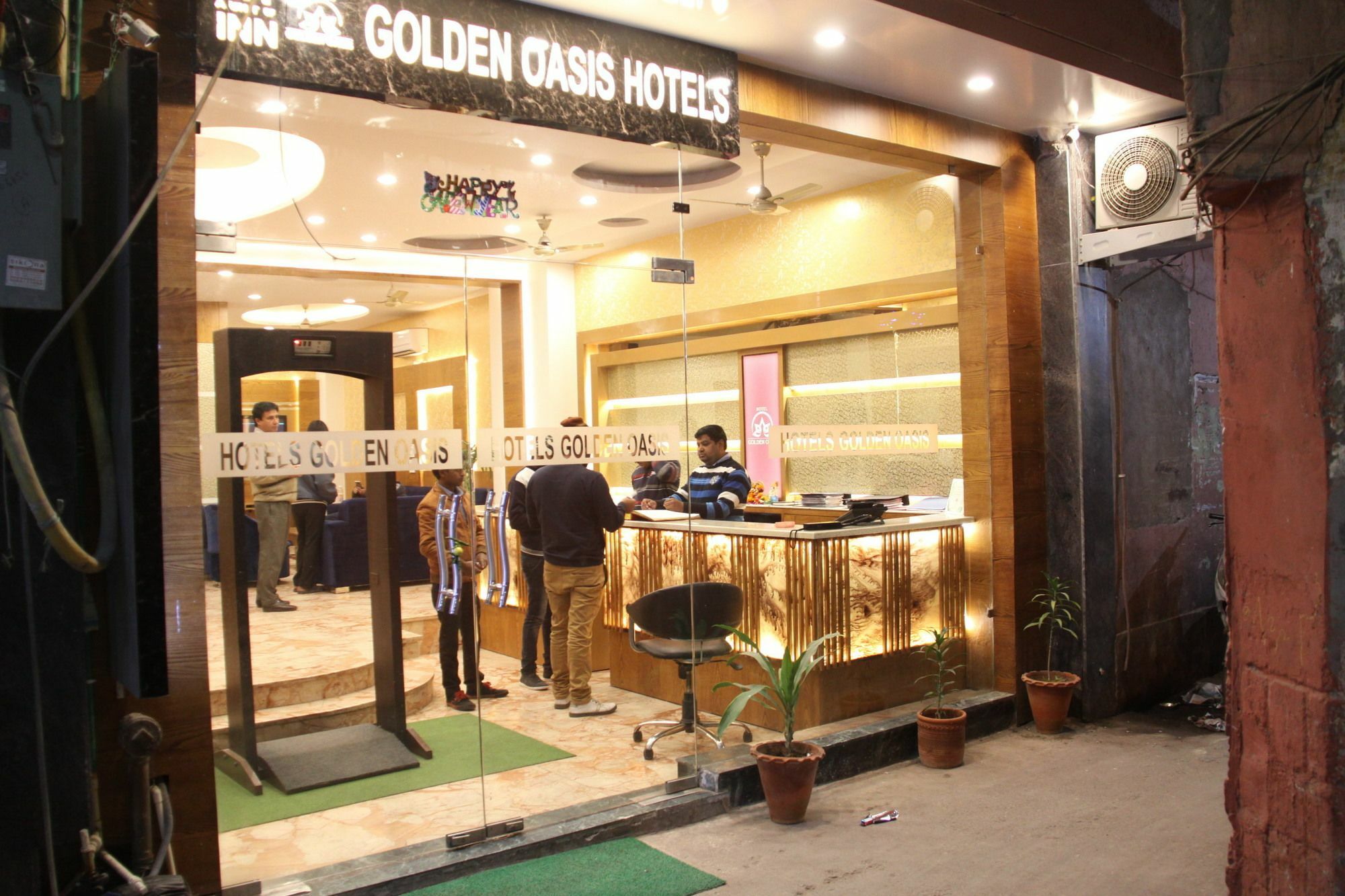 Hotel Golden Oasis - A Well Hygiene Property Paharganj Extérieur photo
