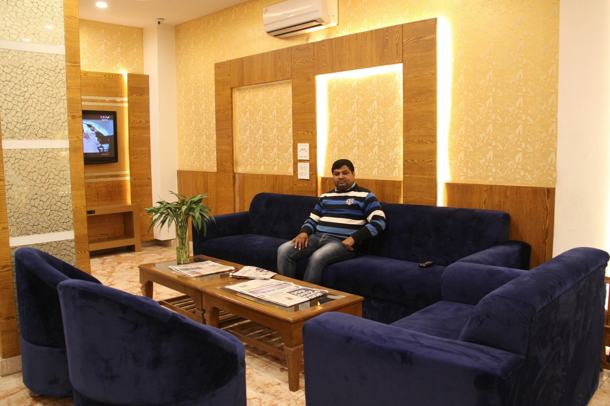 Hotel Golden Oasis - A Well Hygiene Property Paharganj Extérieur photo